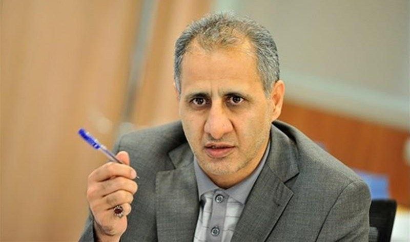 خبرگزاری خورنا: 🔻بهترین سناریو برای بنزین از زبانسخنگوی اتحادیه صادرکنندگان فرآوردههای نفتی:🔹سه سناریو برای نحوه توزیع بنزین مطرح است.