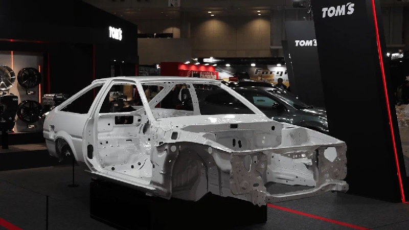 Тюнеры из Японии реконструировали культовую «хачироку» AE86 — это полностью переработанная Corolla L 5
