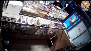 Когда очень спешила за товаром по акции 😎😎😎Теперь полицейские Уфы, где произо