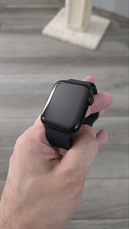 В продаже Apple Watch SE 2 44 mm в цвете Midnight с емкостью 100% (в использовании меньше месяца) — фото 1