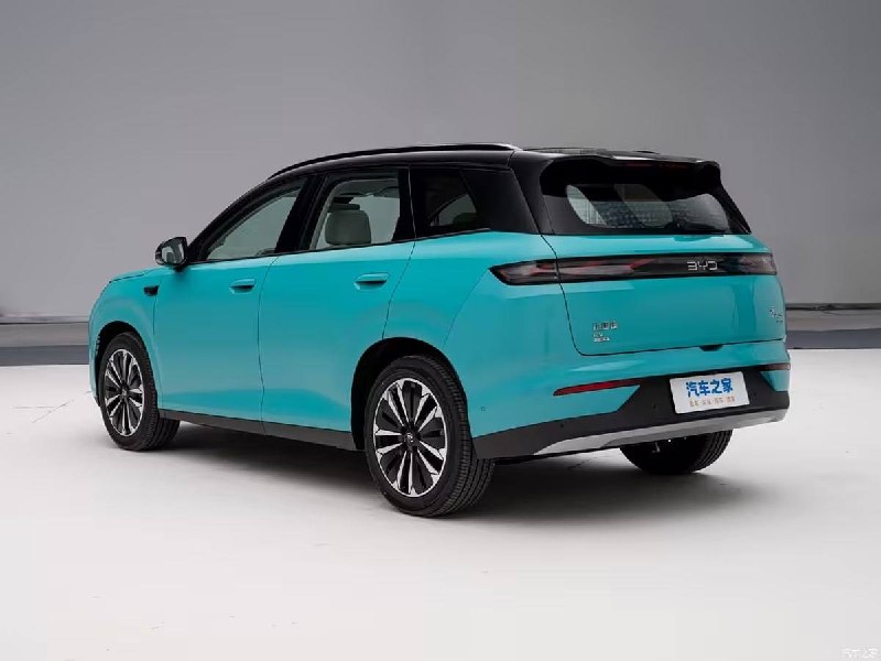 Китайцы снова сломали рынок — BYD показала обновлённый Atto 3 по цене дешевле Lada Vesta. 3