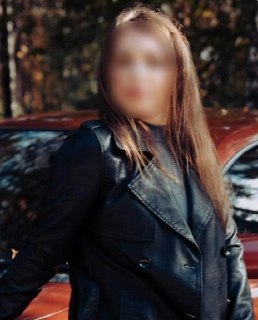 Девушка погибла в результате нападения медведя в Алтайском крае, прокуратура проводит проверку.«Отдыхали на туристической базе в палатке. Пришел медведь, вытащил девушку из палатки, утащил в лес, объел все конечности и прикопал. Девушка скончалась. Пыталис