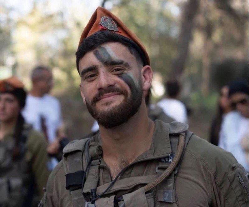 🚨 Israeli media: The soldier in the rescue unit, Ron Yonatan Roitman (23 years old), was killed during the operation that took place this morning near Hebron.