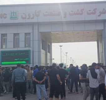 حزب دمکرات ایران آزاد: جوانان جویای کار را با آتش‌نشانی پاسخ می‌دهند؟صدها جوان جویای کار امروز، شنبه ۲۴ مرداد ۱۴۰۵، در اعتراض به وضعیت اشتغال م