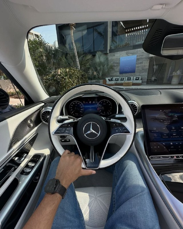 MAYBACH SL 680 Monogram Series V8 4