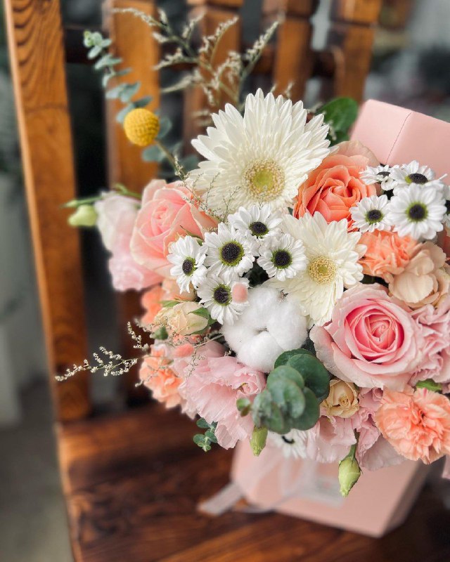 نوای مستانه● مطالب عرفانی ادبی هنری اقتصادی: #جرعه_آگاهی ✨هر قدر به عقیده مردمکمتر اهمیت میداد،وجود خدا را در خودنیرومندتر احساس میکرد...@navayemastaneh