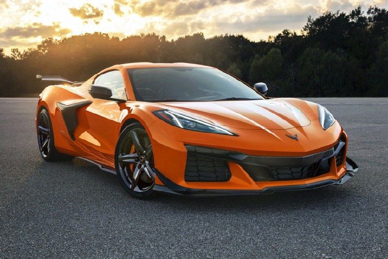 Chevrolet Corvette Z06 ‘2021 🇺🇸⚙️ 5.5л • V8🔥 670л.с • 623Нм🏁 2.6с • 330км/ч