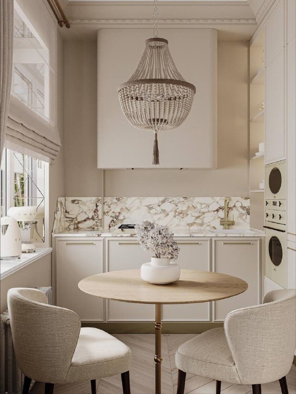 Заказчики купили эту квартиру из-за вида из окна, французского балкона, ну и потому что влюбились в атмосферу старого фонда времен Сталинского ампи... - изображение 9 - заказчики, купили, эту