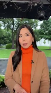 У Белого дома стрельба. Момент начала попал в эфир NBC News.«Это звучало как десятки выстрелов. Нам сказали спринтом бежать в зал для брифингов для прессы, где мы и остаёмся», — сообщила корреспондент