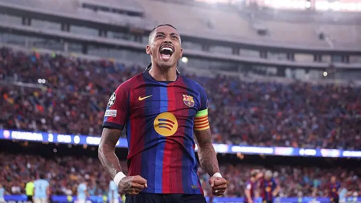 Rafinha extends with Barcelona until 2030