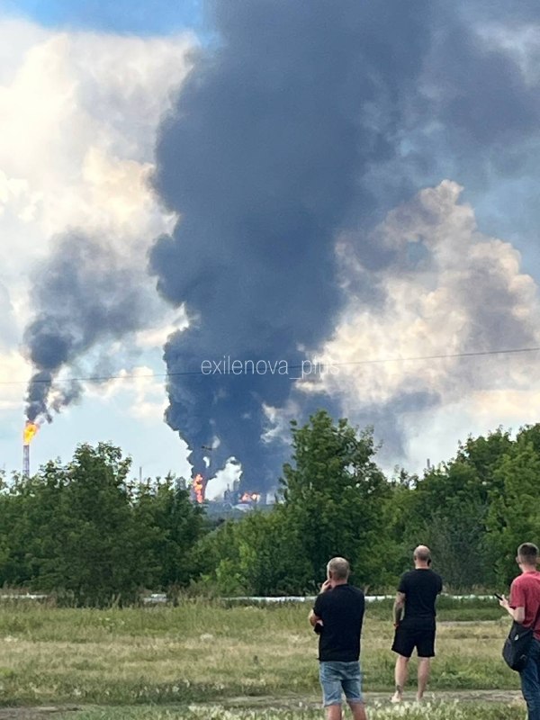 Russian pro-war blogger Yevgeny Golman reacted angrily to the Ukrainian drone strike on the Omsk Oil Refinery, calling for the Omsk region to be sealed off "in four rings" and demanding decisive action from Russia's leadership. In the video, he criticized government ministries and said only President Vladimir Putin could force decisions to be made.
