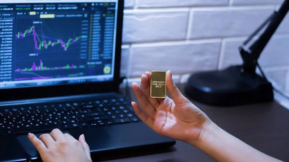 عصربانک | asrebank.ir: 🔴 سهم پلتفرمهای آنلاین طلا از بازار🔹 بنابر اعلام محمدرضا مانییکتا، مدیر نظامهای پرداخت بانک مرکزی، پلتفرمهای آنلاین