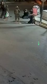 סצינות המתעדות את מעצרו של הצעיר זיאד מוחמד אל-עאמר, אחיהם של ההרוגים איהם ואייסר, והתעללות בצעירים נוספים…