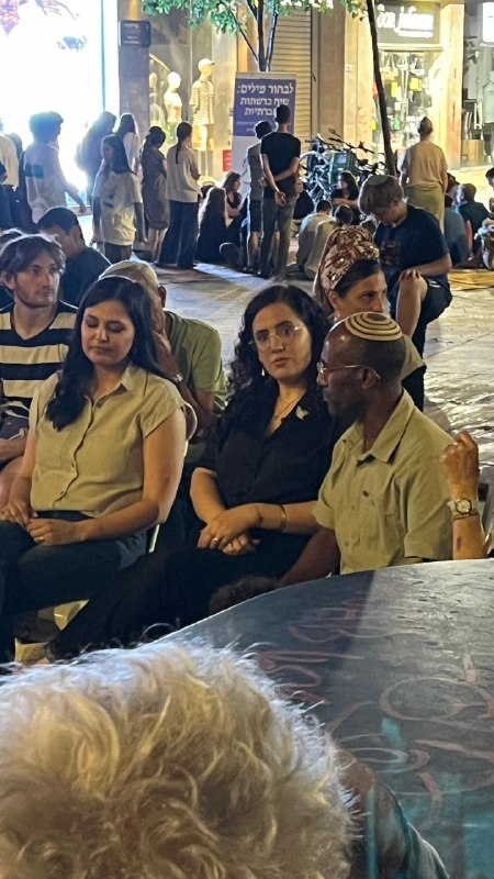 לרגל תשעה באב: הח"כים משה סולומון מהציונות הדתית ונעמה לזימי מהדמוקרטים במעגל שיח משותף לזכר שירה בנקי ז"ל