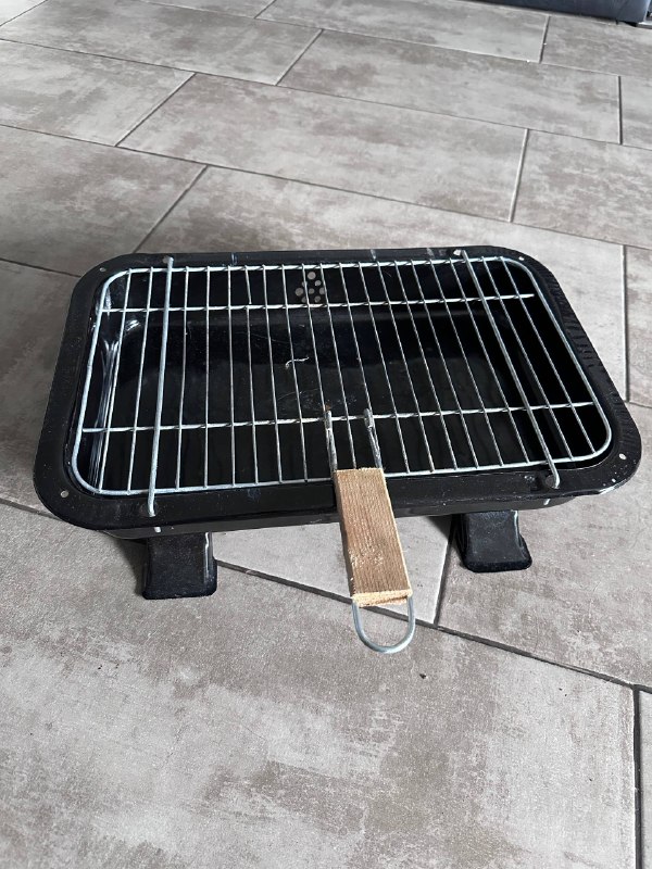 Мангал в хорошем состоянии