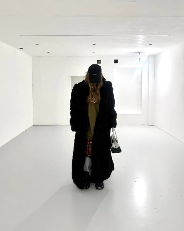 Как же я тебя жду…Как же я тебя жду…