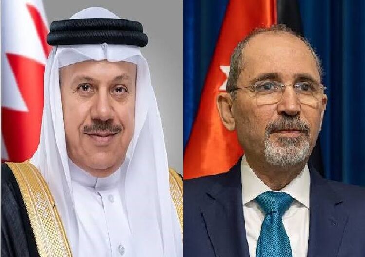 The foreign ministers of Jordan and Bahrain said on the phone about the developments in the region