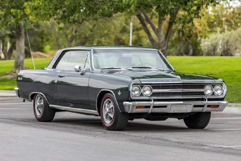 🚗⚡ Этот Chevrolet Chevelle Malibu SS 1965 года выпуска - настоящая находка для 