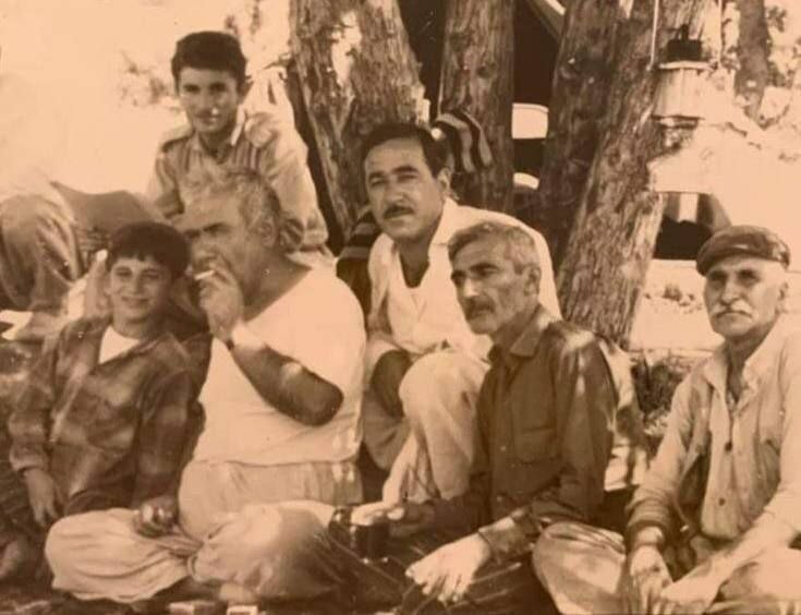 زەوی سه‌خت و ئاسمان دوور: 💫وێنەی مێژووییوێنەیێکی دەگمەنی مامۆستا هەژار و مامۆستا هێمن@kiwmars