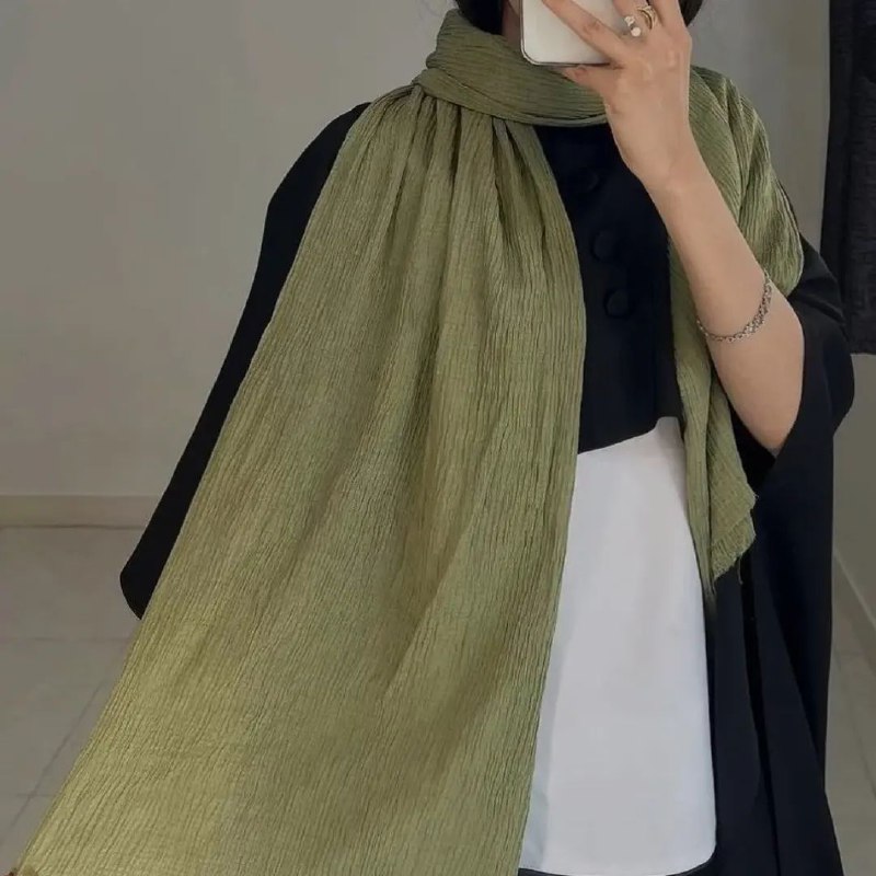 ارزان سرای رنگارنگ🌈: رنگ زیتونی شال پفکی 😍