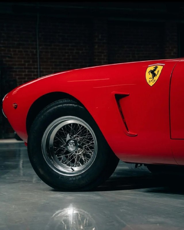 Ferrari 250 GT SWB Berlinetta 1962 года выпуска — один из самых важных и коллекционных автомобилей к 3