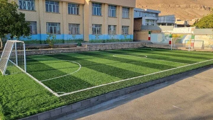 آخرین خبر اردبیل: ارسال ۳۵ چمن مصنوعی به مدارس مناطق محروم اردبیل🔹️ مدیرکل آموزش و پرورش استان اردبیل: ۳۵ چمن مصنوعی با هزینه ۳۰ میلیارد ت