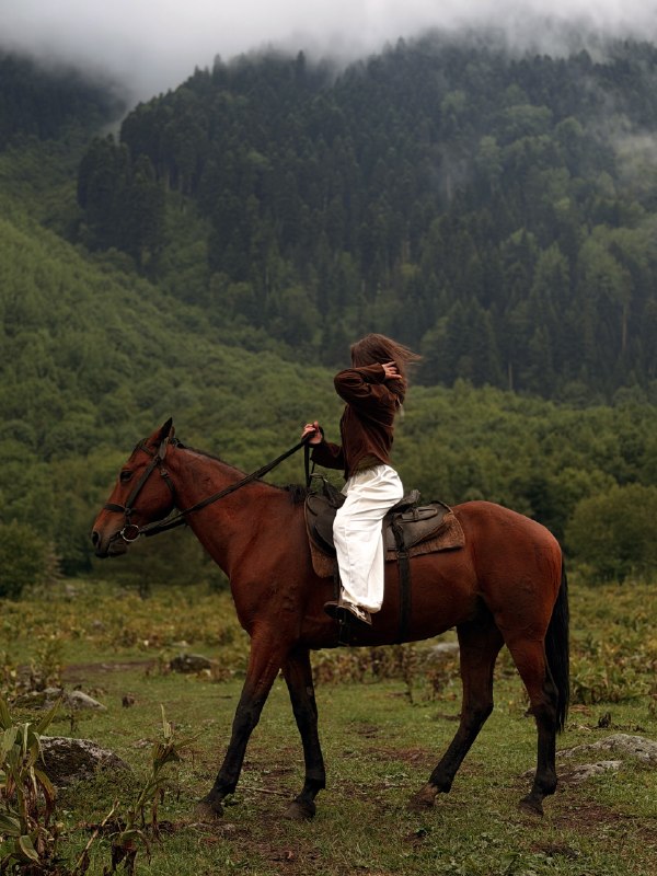 📷پیکس آرت📷: 𓆩 🤎🐎 ایده عکاسی با اسب 𓆪#ژست_عکاسی 🌸🌈#pro | @PicsArrt ♡ ⃟📸𓆩 🤎🐎 ایده عکاسی با اسب 𓆪#ژست_عکاسی 🌸🌈#pro | @PicsArrt ♡ ⃟📸