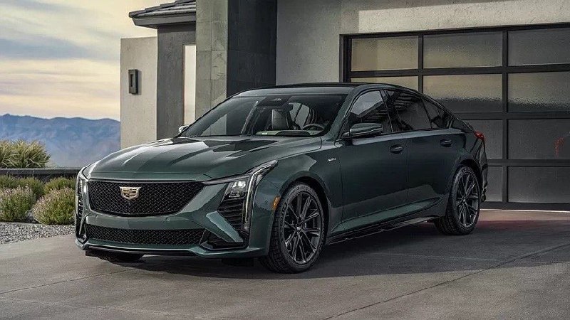 Обновленные Cadillac CT5-V и Blackwing