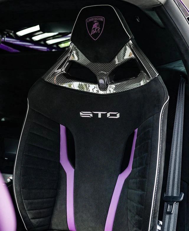 Lamborghini Huracán STO 6