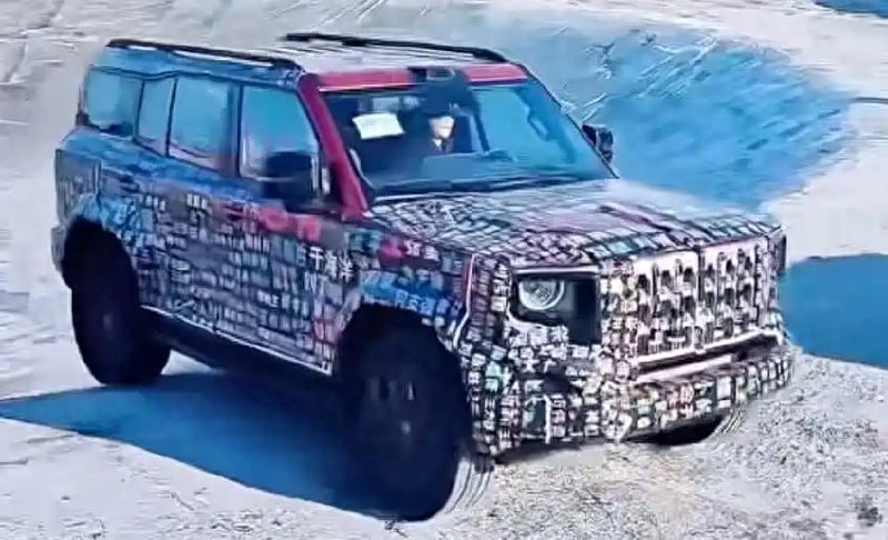 Hongqi готовит 5-метровый внедорожник