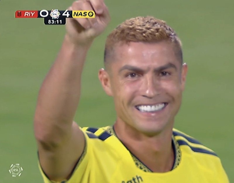 رئال مادرید | Real Madrid C.F: رونالدو گل شماره‌ی ۹۷۷ رو زد. 🔥🔥🆔 @RealMadridFans🇪🇸| @RealMadridTweet | #mt