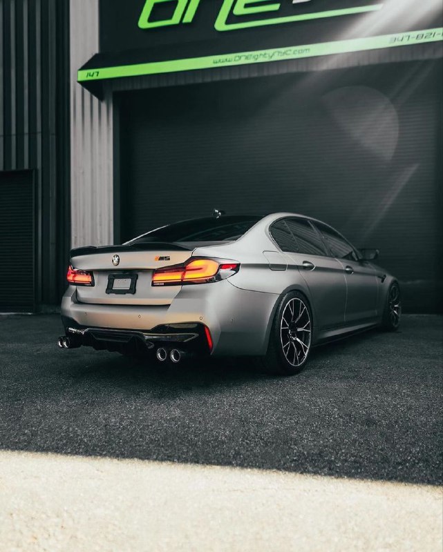 BMW M5 F90 6