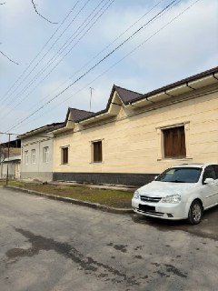 Urikzorda 6 sotix uy sotilad