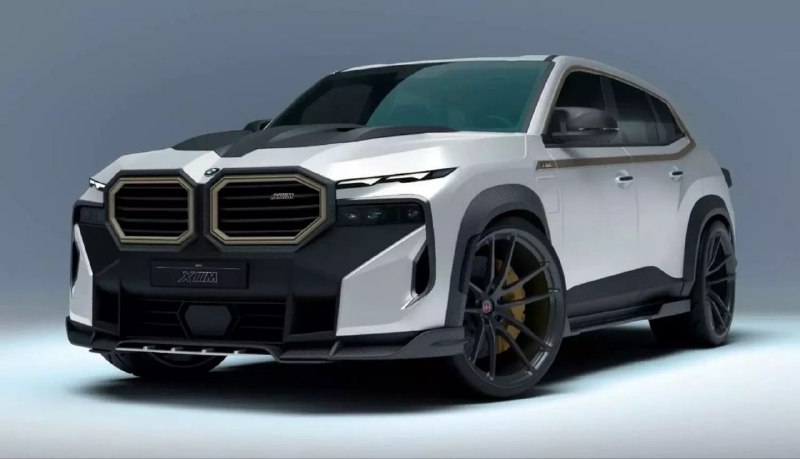 Кроссовер BMW XM получил карбоновый обвес