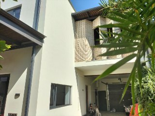 8-room apartment, 300 m² for sale