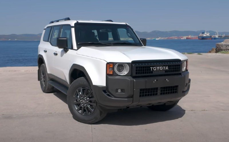 Новая Toyota Land Cruiser 250 получила бюджетную версию