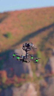 DJI RS 5 drone paired with DJI SDR TransmissionScience and facts💡