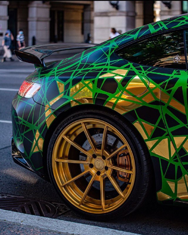 Mercedes 3