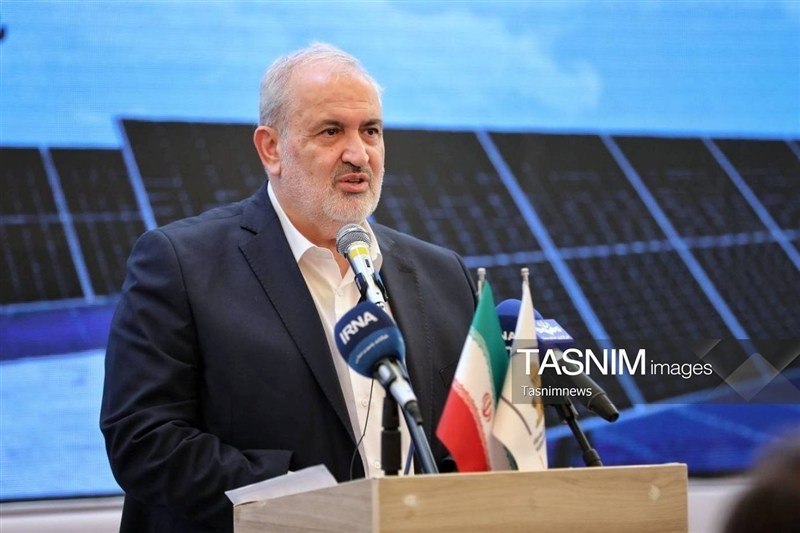 قیمت خودرو اخبار اقتصادی🔖: 🔻وزیر نیرو:پایان قطعی برق از هفته آینده‌ عباس علی‌آبادی وزیر نیرو:▪️شخصاً نسبت به شرایط تابستان امسال بسیار نگران بودم، 