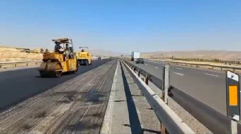 یاشیل وطن _ اخبار روز: 🔰 اتمام ترمیم آسفالت آزادراه تبریز - زنجان تا پایان مهر ماه 🔸️ سعید جغتایی، سرپرست امور راه و ترابری و مدیریت عمران شهری