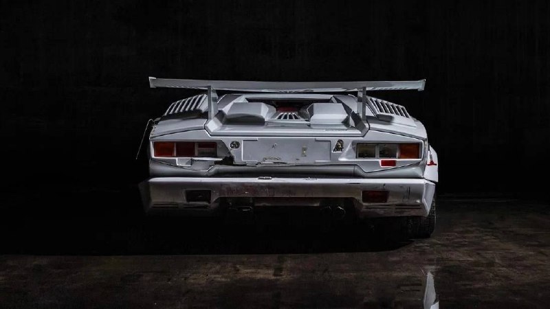 Разбитый на съёмках «Волка с Уолл-стрит» Lamborghini Countach выставлен на продажу 2