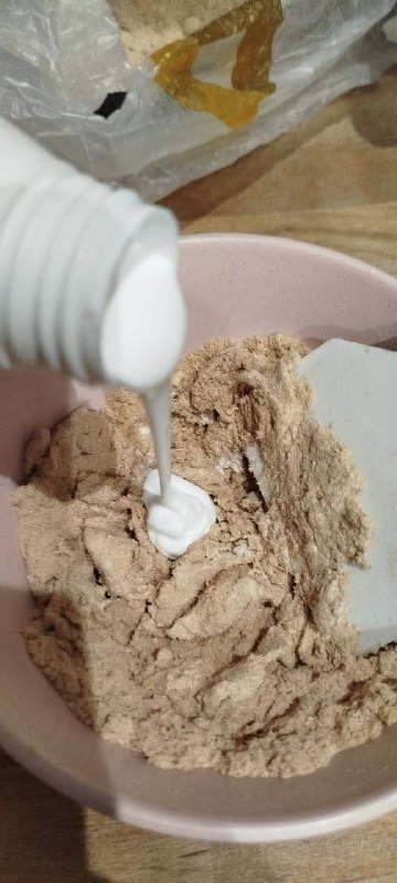 Хочу показать нашу деревянную столешницу на кухне, которую я сама отреставрировала. Покупали её лет 6 назад в Лемана Про, несколько раз покрывали м... - изображение 6 - деревянную, лемана, про