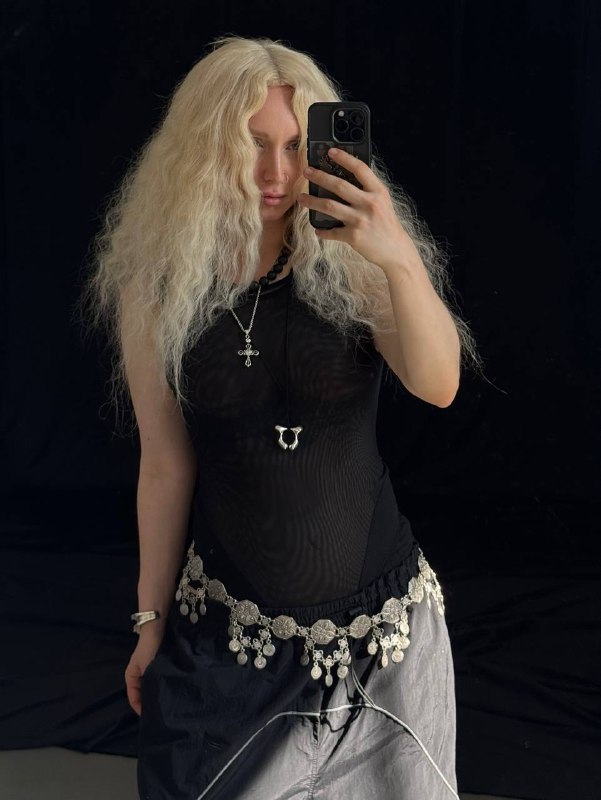 Отработала крайнюю смену перед поездкой в страну Владивостокию 🎉