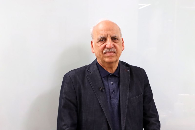 دنیای بورس: روایت عبده‌تبریزی از روزهای آغاز بانکداری خصوصی🔗 ایران در حوزه مالی ۲۰ سال از خاورمیانه جلوتر بود↗️ حسین عبده‌تبریزی، از