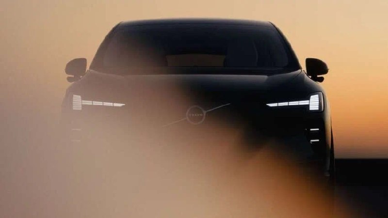 В сети появились изображения нового Volvo EX60 3
