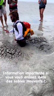 A local guide show how to deal with quicksand during a tour of Mont Saint Michel.Did you know? 🎓