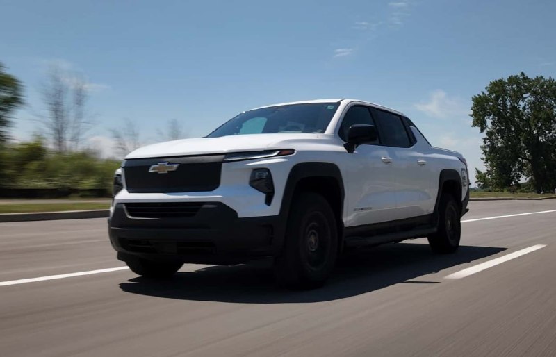 Chevrolet Silverado EV установил мировой рекорд — 1704 км на одном заряде 2