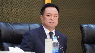 Премьер-министр Таиланда призвал иностранцев не умирать в Таиланде. Так Анутхин Чанвиракун прокомментировал идею о строительстве частного кладбища.«Недавно я узнал, что даже поступила просьба [от иностранцев] о создании частного кладбища. Это уже перебор, 
