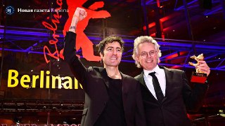 🍿 Кинокритик Ирина Карпова подводит итоги Берлинале: победители, политические дискуссии и место россиян на международном кинофестивале🎬 Жюри во главе с Вимом Вендерсом присудило «Золотого медведя» фильму «Желтые письма» Илькера Чатака — драме о репрессиях 