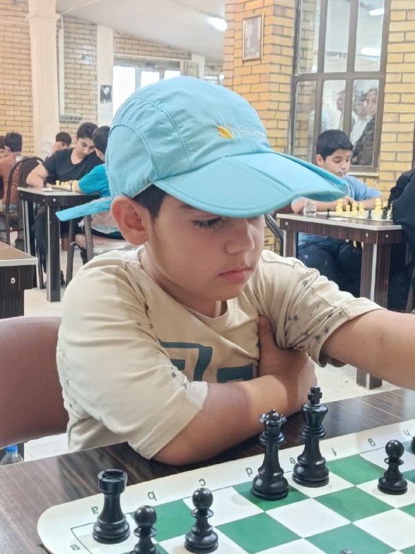 Ardabil Chess news: محمدرضا ابراهیمی زارع مقام چهارم دومین دوره ی مسابقات شطرنج جام نخبگان استان اردبیل شد.
